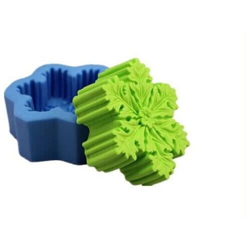 Wholesale Christmas flower petals/resin snow mold/handicraft mold /fondant Cake decoration