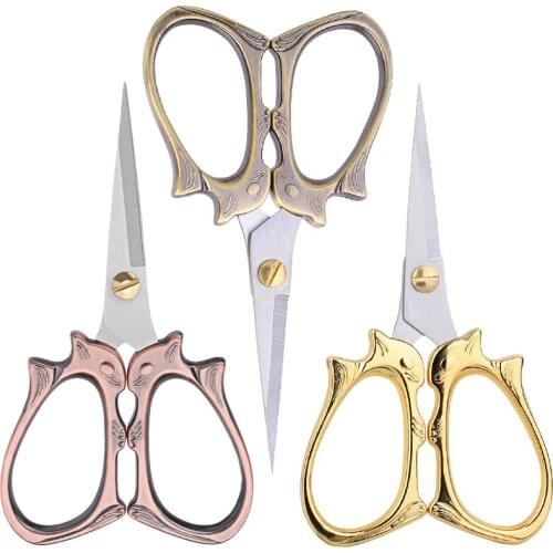 LMDZ Squirrel Design Embroidery and Sewing Scissors for Tailor Cross Stitch DIY Handmade Craft Clothing Sewing Tool Accessories