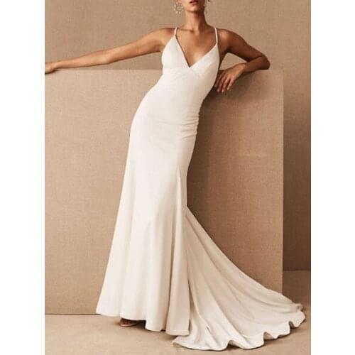Simple Wedding Dress Sheath V Neck Sleeveless Criss Cross Bridal Gowns With Train