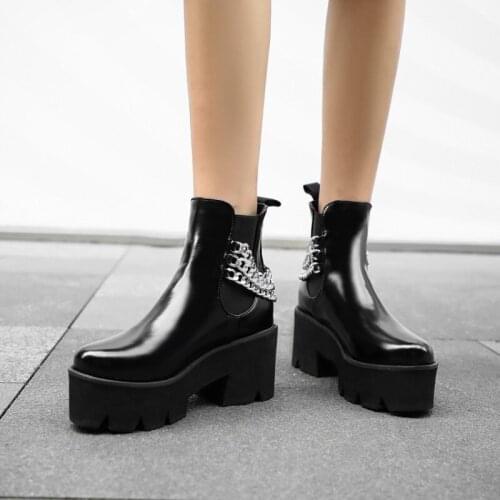 Winter Thick Bottom High Heels Ankle Women Boots Black Patent Leather Round Toe Metal Chain Female Boots Platform Women Shoes