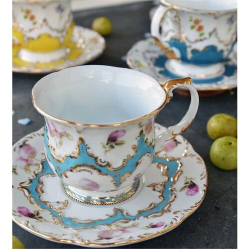 Exquisite Court Reliefs Coffee Cup Porcelain Golden Edge Cappuccino Cup Set French Afternoon Tea Ceramic Mug With Handle +Dish