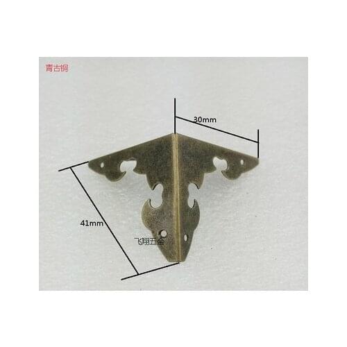 Hardware accessories Corner Bracket 41MM*30MM wrap wooden case corner protection angle of nickel plated angle