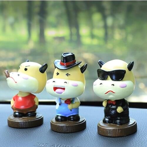 Shaking Head Cool Pig Design Car Ornaments Car Toy Shaking Head Car Dashboard Decoration Car Accessories Voiture Ornament