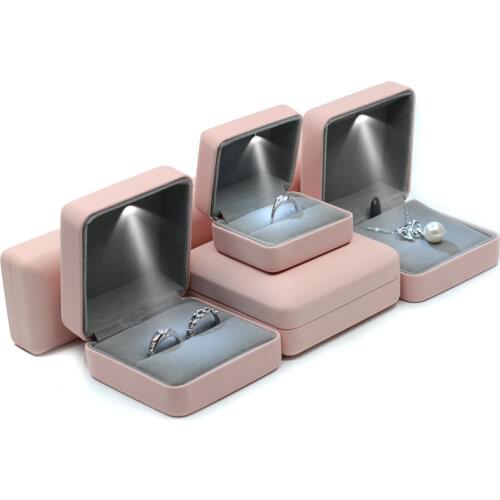 PU Leather LED Light Wedding Ring Pendant Earrings Case New Jewellery Display Packaging Boxes