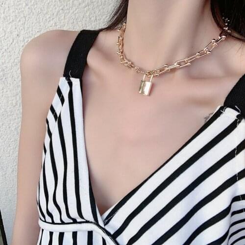 Gothic Punk Thick Chains Gold Color Lock Pendant Necklace for Women Vintage Neck Choker Collares Party Jewelry Wholesale Bulk