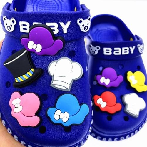 10PCS/Set Cartoon Cap Icon Shoes Charms PVC Soft Decoration Hat Accessories For Kids Party Gitfs Croc JIBZ Buckles