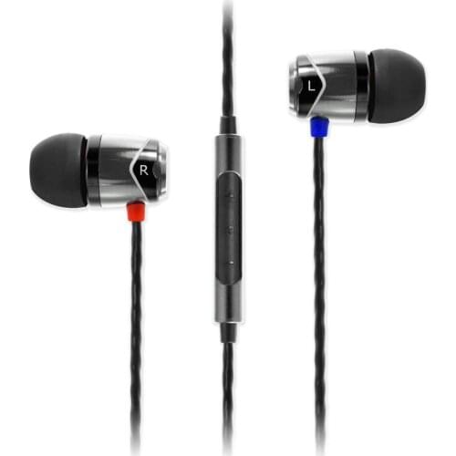 SoundMAGIC E10C High Fidelity Earphones smartphone earbuds In Ear Sound Isolating Earphones with Mic and Remote for Audiophiles