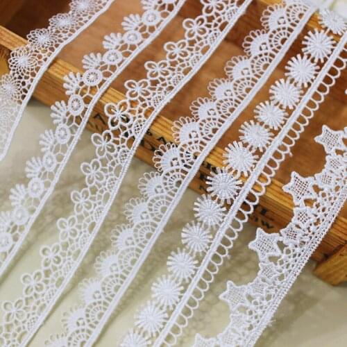 10Yards / Lot Off White Color Lace Trim Water-Soluble Embroidery Polyester Lace DIY Lace Fabric Clothing Accessories