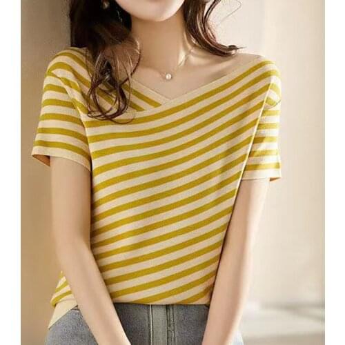 V-Neck Striped Tee Shirt Femme Korean Fashion Short Sleeve Women Knitwear T Shirt Summer Tops Casual Knit T-Shirt Woman Tshirts