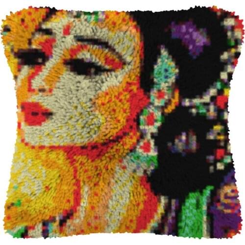 Girl Pillow Case Canvas Acrylic Yarn Latched Hook Pillow Kits Crochet Cushion Cover Latch Hook Cushion