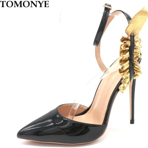 TOMONYE Women's Slip-ons