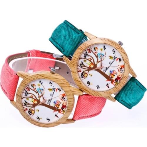 Women Watches Ladies Magnetic Buckle Butterfly Printing Multiple Styles Temperament Quartz Watch Girls Gift