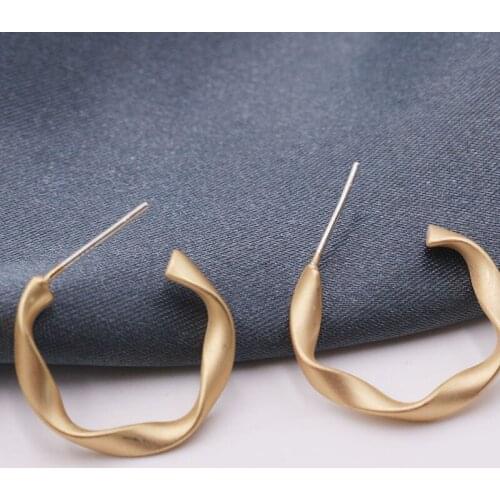 C-Shaped Hoop Earrings For Girl Gold Circle S925 Silver Pin Geometric Twisted