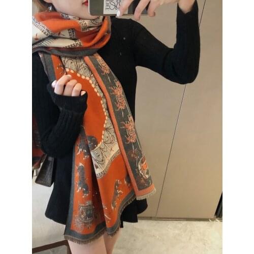 2020 Luxury brand Winter Scarf Women Cashmere Warm Pashmina Foulard Lady Luxury Horse Scarves Thick Soft Shawls Wraps