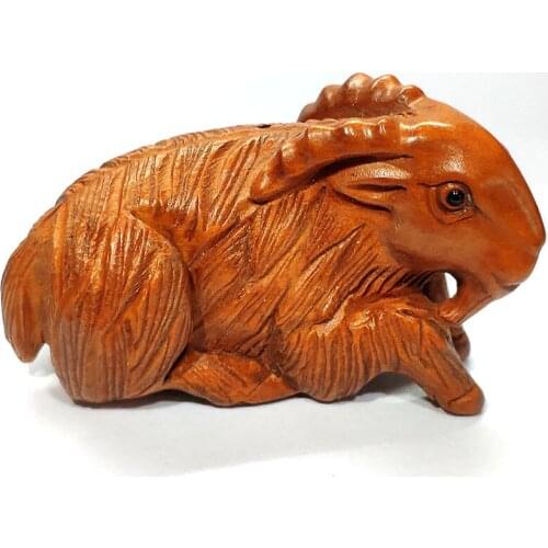 Q4359 - 2" Hand Carved Japanese Boxwood Netsuke Figurine Carving : Goat Ram