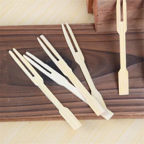 100pcs/bag Wooden West Tableware Fruit Fork Sign Small Fork Cake Dessert Fruit Fork Kitchen Accessory