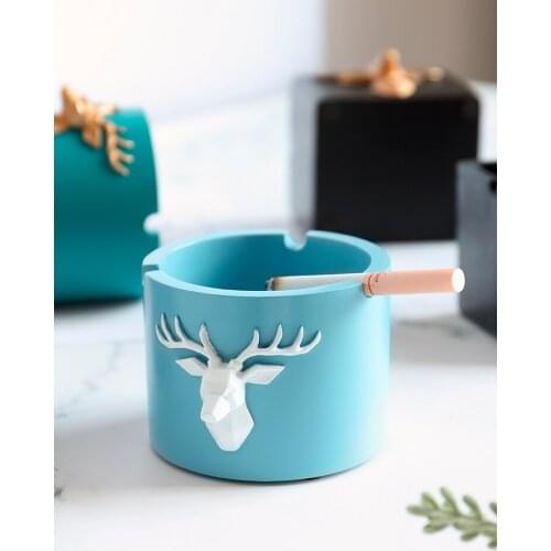 NEWYEARNEW Resin Simple Fashion Ashtray for Car Creative Luck Cigarettes Ash Tray Home Furnishing Decoration