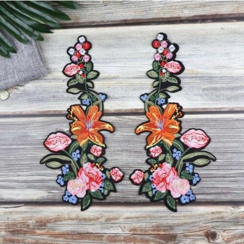 2020 HOT ONE PAIR Embroidery Rose Flower Sew On Patch Dress Hat Bag Jeans Applique Crafts Clothing Accessories