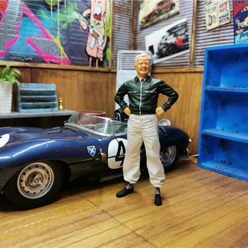 CMC Racer Resin Doll 1/18 Scale Car Model Scene Simulation Static Mini Doll Model Toys Collection Display Vehicle Accessory Show