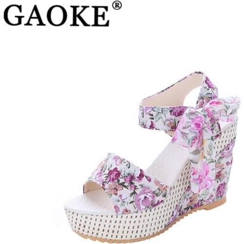 2018 Woman Sandals Summer Platform Woman Shoes Flower Platform Wedges Sandals Lady Flower Ribbon Summer High Heel Footwear