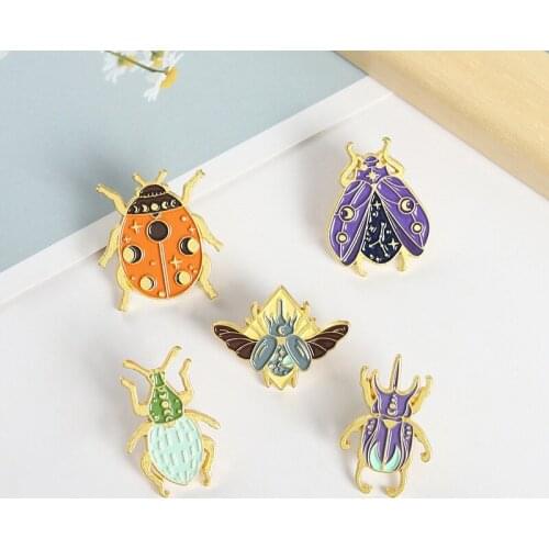 Cartoon Animal Alloy Butterfly Ladybird Brooches Insect Brooch Enamel Pin Jewelry Banquet Christmas Gifts Accessories Jewelry