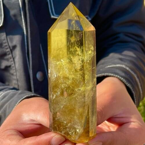 Naturally smoked topaz quartz spinel crystal rod can heal room decoration and jewelry production at will
