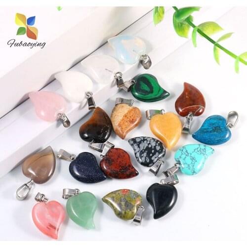 2021 Trendy Fashion Natural Stone Heart Necklace Pendant 45pcs 20mm Lot Crystal Charms For Jewelry Making
