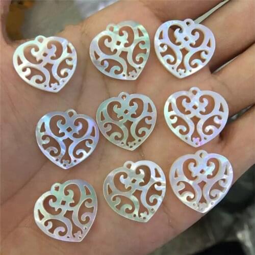 20pcs Natural white Shell Mother Of Pearl 20mm Heart Shape Whit Hole pendant Of Necklace