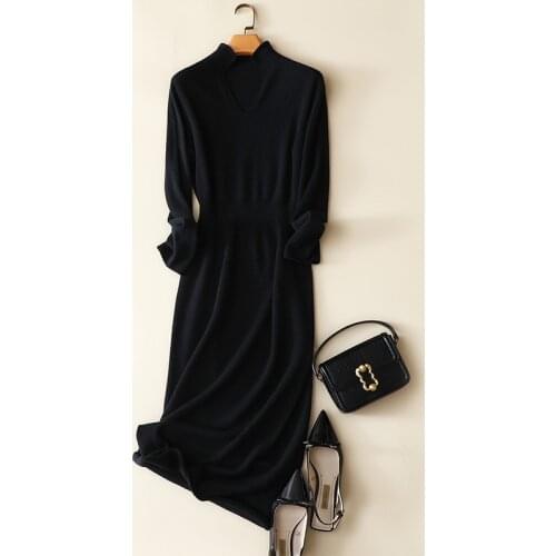 Mid long pure cashmere dress in autumn and winter 2020