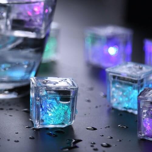 12Pcs Colorful Ice Cubes Lamp LED Water Induction Glow Toy Night Light for Bar Party Atmosphere Lighting Wine Glass Decor Lights