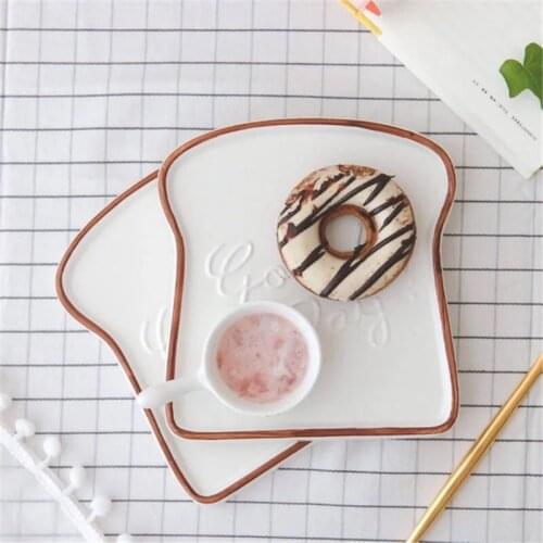 Creative 6.5 Inch Toast Shape Plates Ceramic Dinner Plate Porcelain Food Tray Kitchen Tools Tableware Kid Breakfast Bread Dish