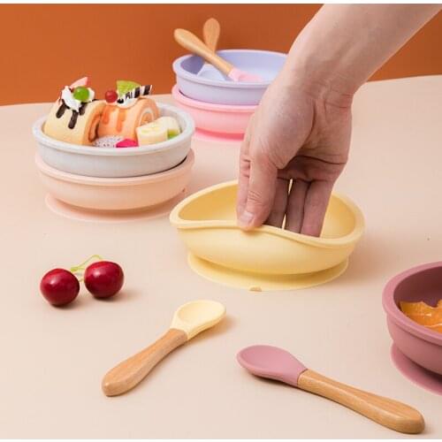 5 PCS Silicone Bowl Sets Baby BPA Free Silicone Food Grade Newborn Accessories Baby Feeding Supplies Cup Bowl Bib Spoon