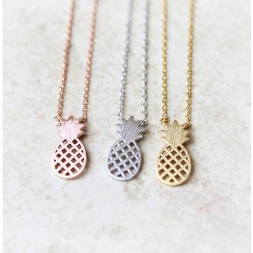 Fashion plated necklace pineapple clavicle necklaces for women and color