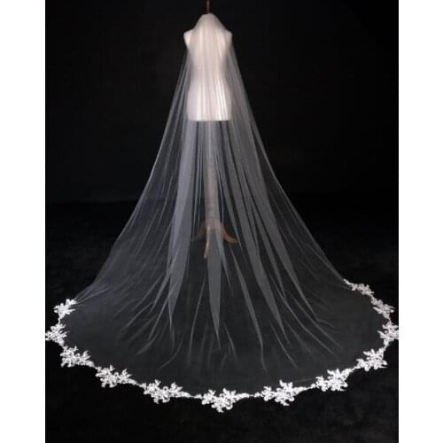 Stunning lace bridal veil, cathedral length Bridal Veil, single tier wedding veil, white ivory veil