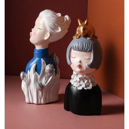 European Resin Cute Girl Ornaments Home Livingroom Table Figurines Kids Accessories Crafts Office Desktop Statue Decoration Art