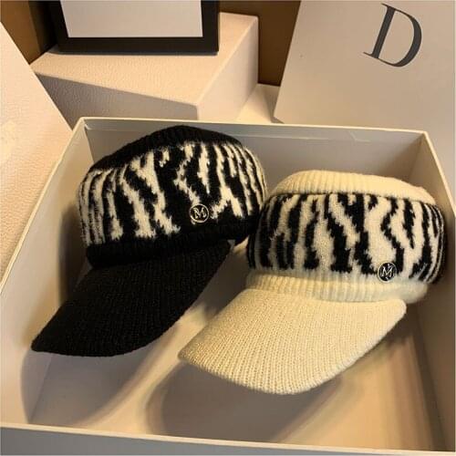 2021 New Beanies Hat For Women Black Striped Knitted Empty Top Hat Plus Velvet Warm Baseball Cap