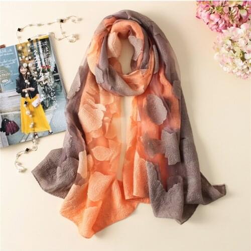 水晶百变 Women's Autumn Scarves
