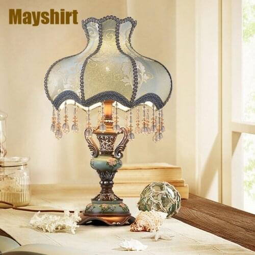 Nordic Resin Fabric Table Lamps Bedroom Bedside Desk Lamp Bar Kitchen Living Room Home Art Decor Modern LED Study Light Fixtures