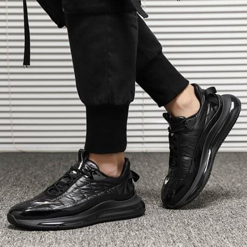 ZEEKSON New All-black Sports Mens Shoes Autumn Korean Casual All-match Trendy Shoes Leather Thick Bottom Increased Running Shoe