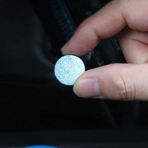 Car Windshield Nursing Cleaner For Jaguar XF XJ XJS XK S-TYPE X-TYPE XJ8 XJL XJ6 XKR XK8 XJS X320 X308