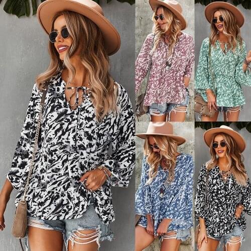 Women T-Shirts Flare Sleeve Ruffles Casual Loose Style Print Color Floral Fashion Female Blouse Sexy V-Neck Patchwork C3027