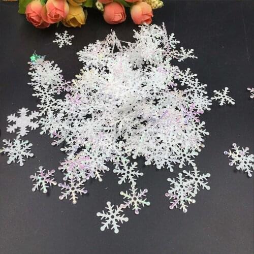 300pcs/Pack 2cm Glitter Snowflakes Confetti Christmas Tree Decoration For Home Party Table DIY Handmade Craft Wedding Cake Decor