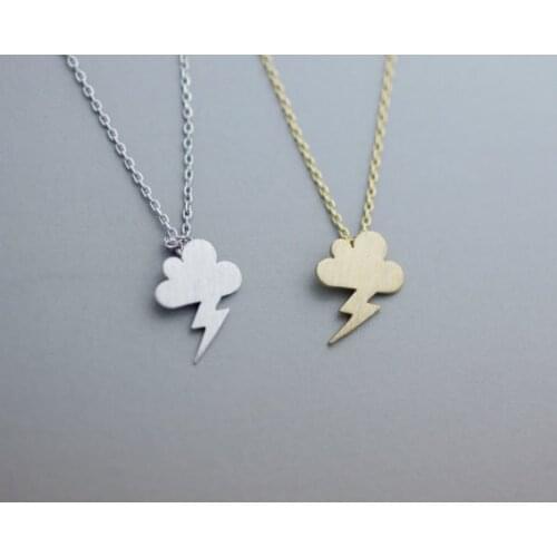 Daisies New Arrival Pendant Necklaces Mini Storm Little Cloud Lightning Necklace Women Chocker Necklace collar de la mujer