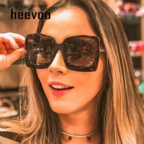 2021 Classic Vintage Square Sunglasses Women Oversized Sunglasses Brand Designer Retro Black Luxury Sun Glasses T Oculos UV400
