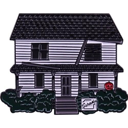 Creativity House Hard Enamel Pins Villa Brooches Women Men Lapel Badges Backpack Collar Fashion Jewelry Gifts For Kids Friend