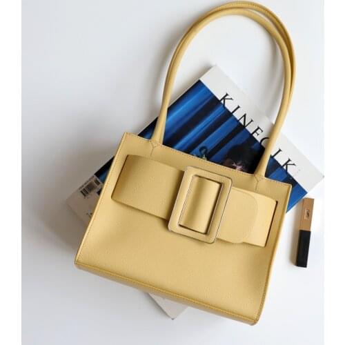 Womens bag 2020 new fashionable Cow leather messenger bag womens versatile Shoulder Bag Fashion Handbag