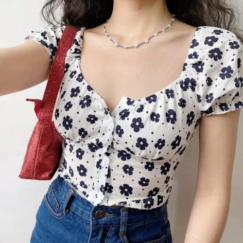 Design sense niche U-neck short dew umbilical bubble sleeves shredded flower shirt womens top slimmed shirt