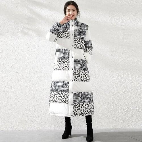 In Europe and America the new female leopard print down coat collar hooded long over-the-knee thickening warm down coat