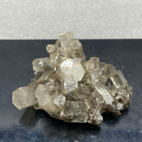 Natural transparent columnar calcite is rare and extinct in China