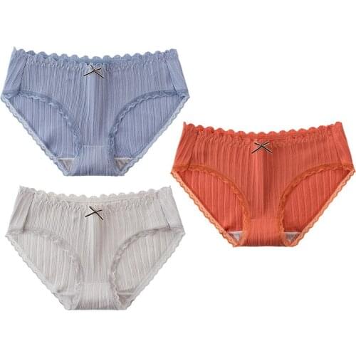 3-Piece Womens Sexy Lace Underwear Womens Cotton Underwear Seamless Lovely Comfortable Shorts